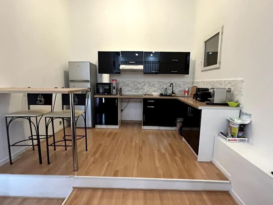 Charmant Studio Avec Mezzanine Nicea Zewnętrze zdjęcie